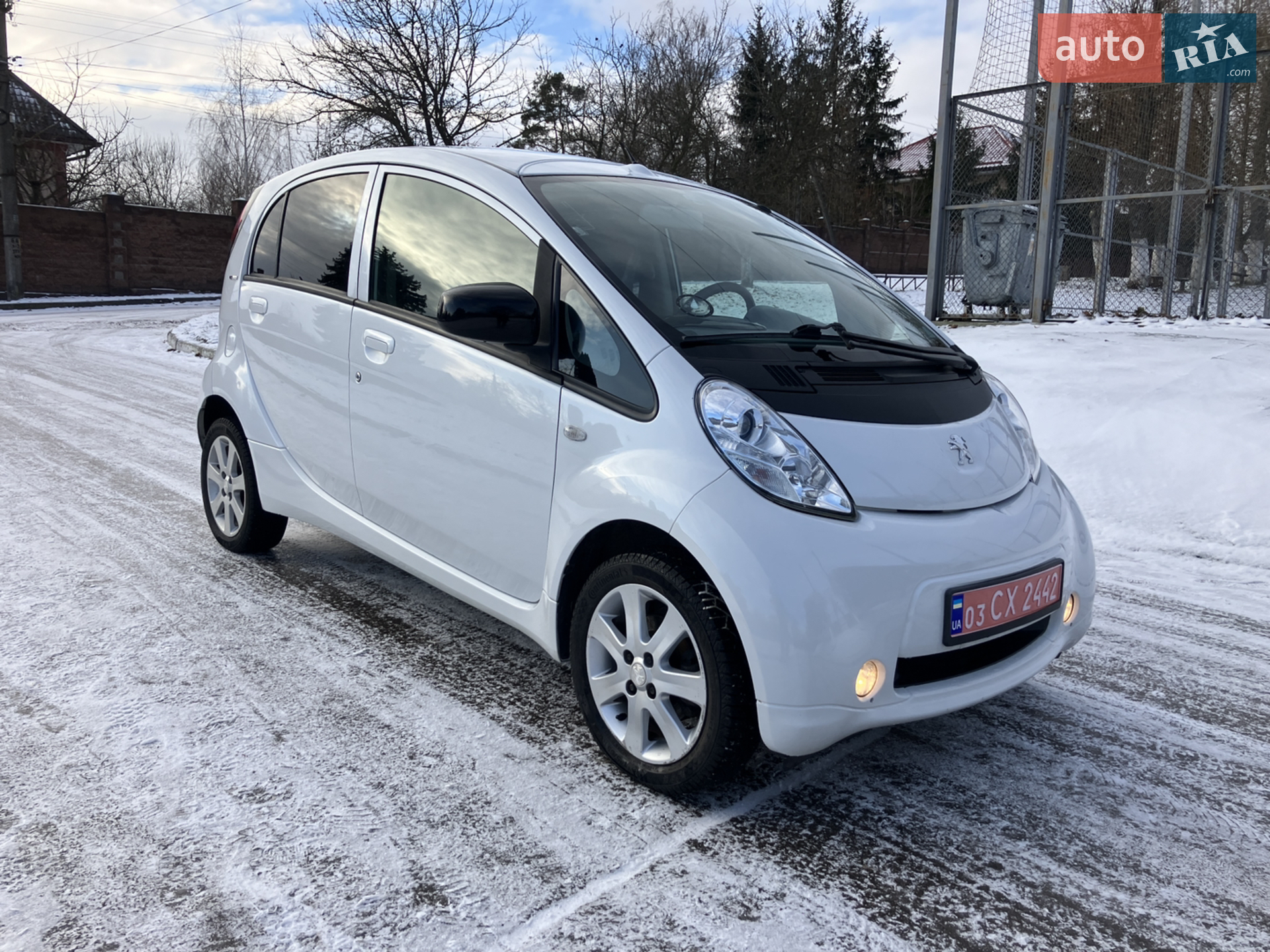 Peugeot iOn, 2012