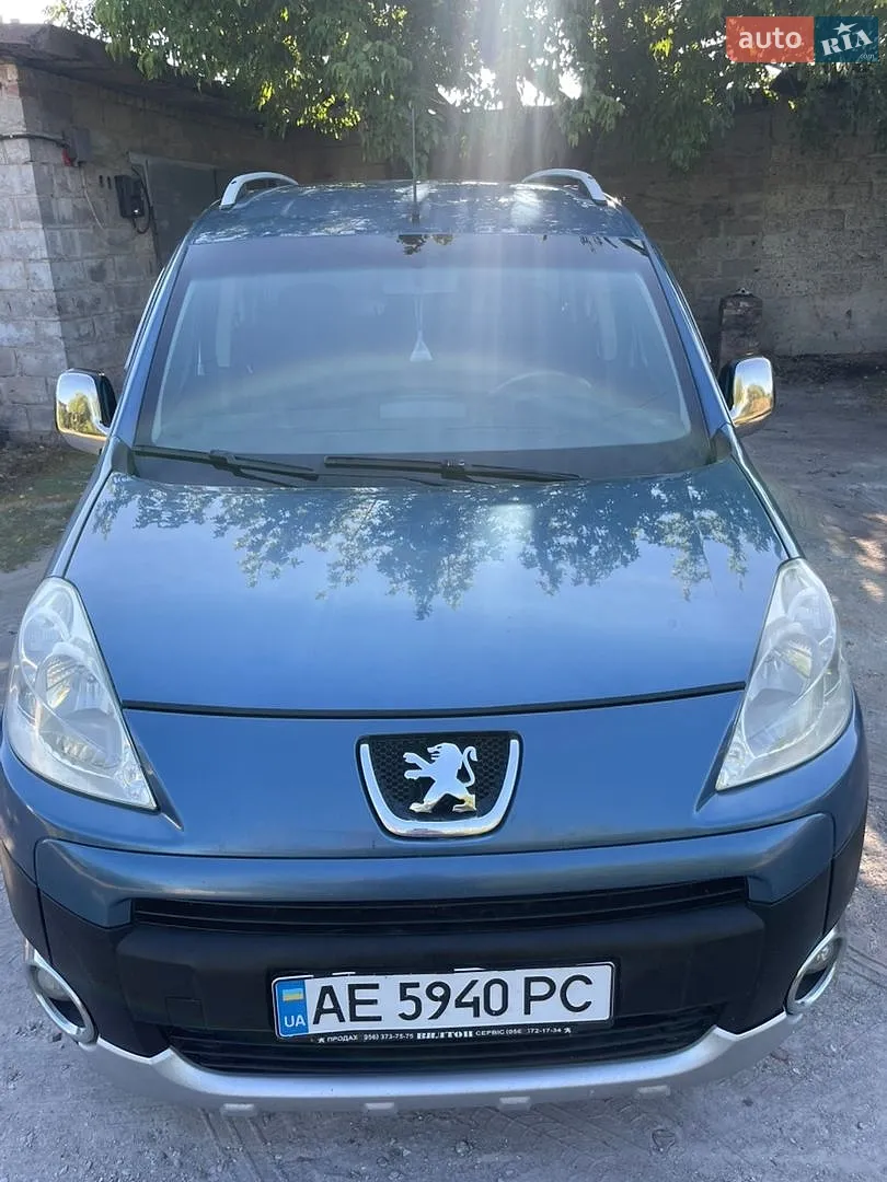 Peugeot Partner, 2011