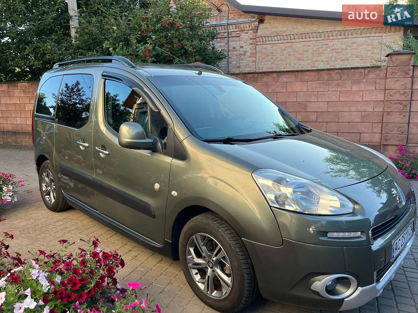 Peugeot Partner, 2012