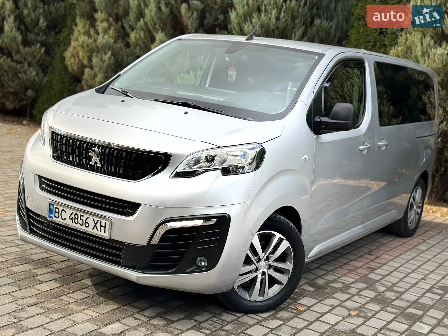 Peugeot Traveller, 2017