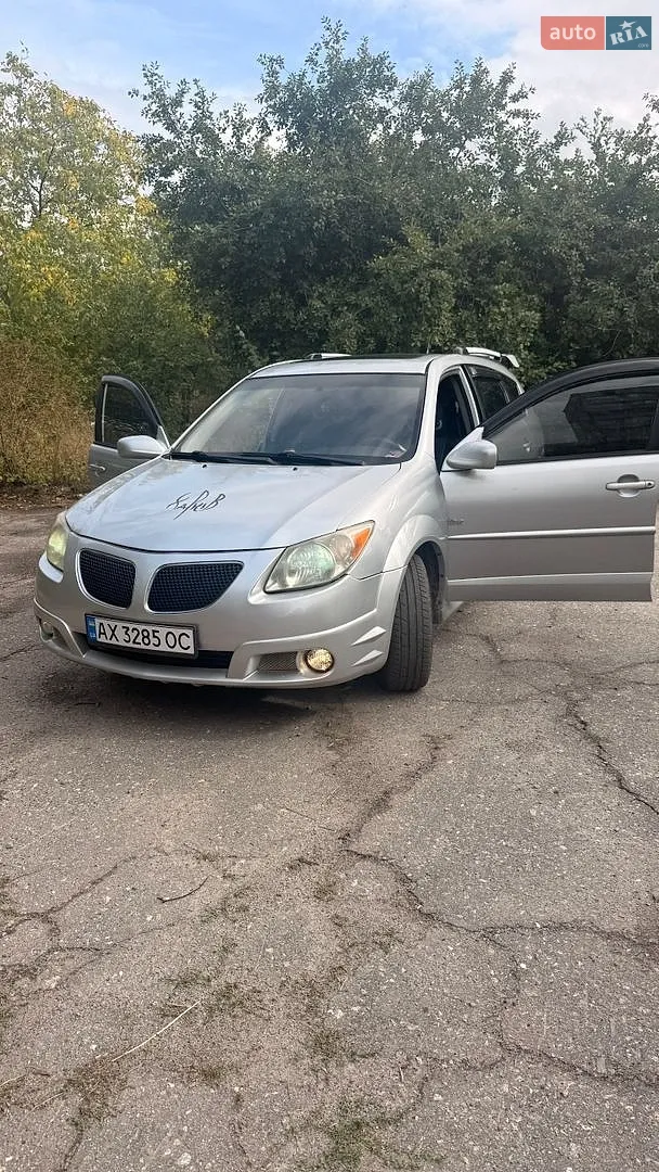 Pontiac Vibe, 2005