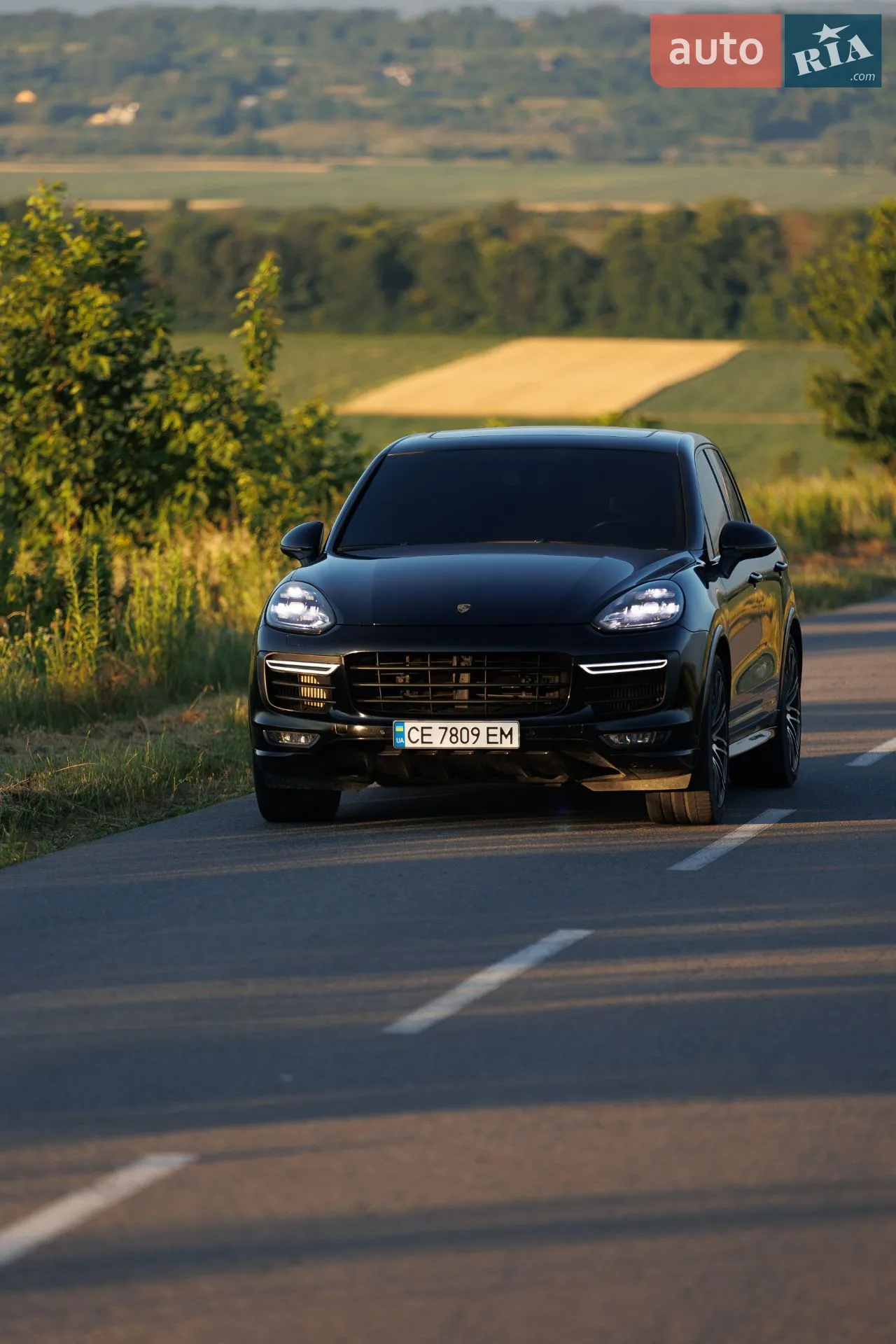 Porsche Cayenne 2015 — 1