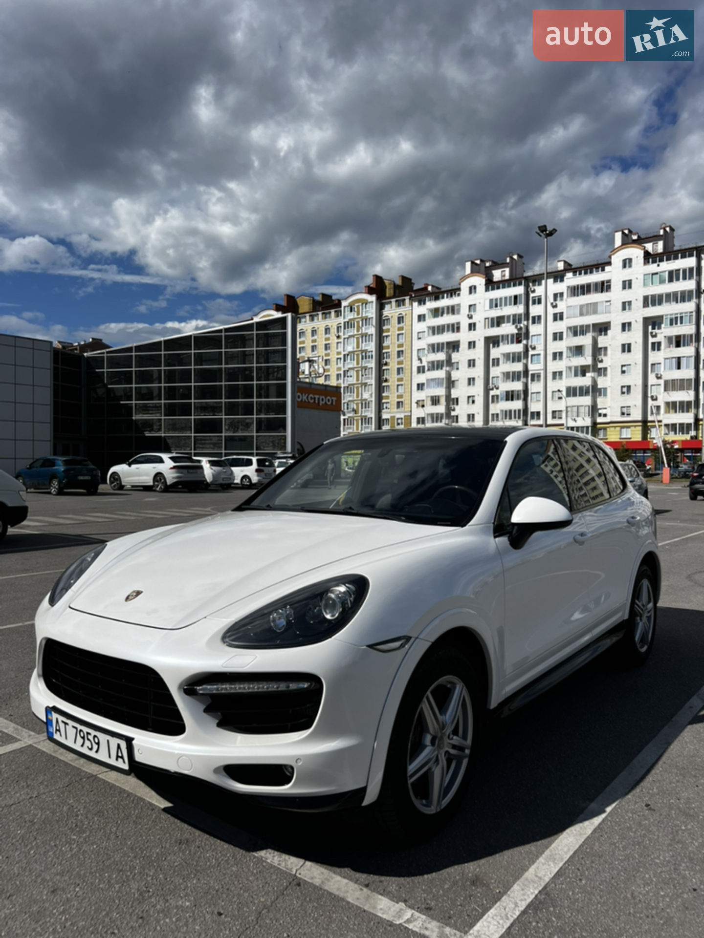 Porsche Cayenne, 2011