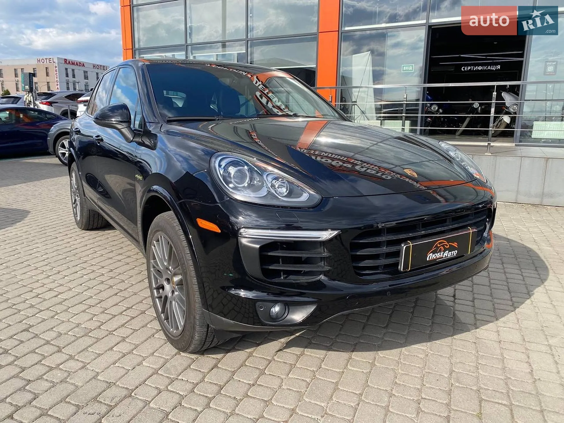 Porsche Cayenne, 2016
