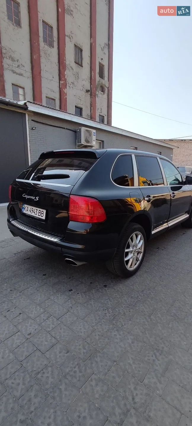 Porsche Cayenne, 2005