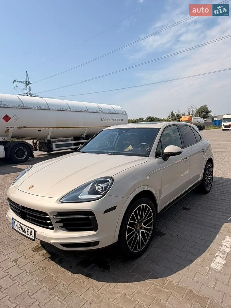 Porsche Cayenne, 2022