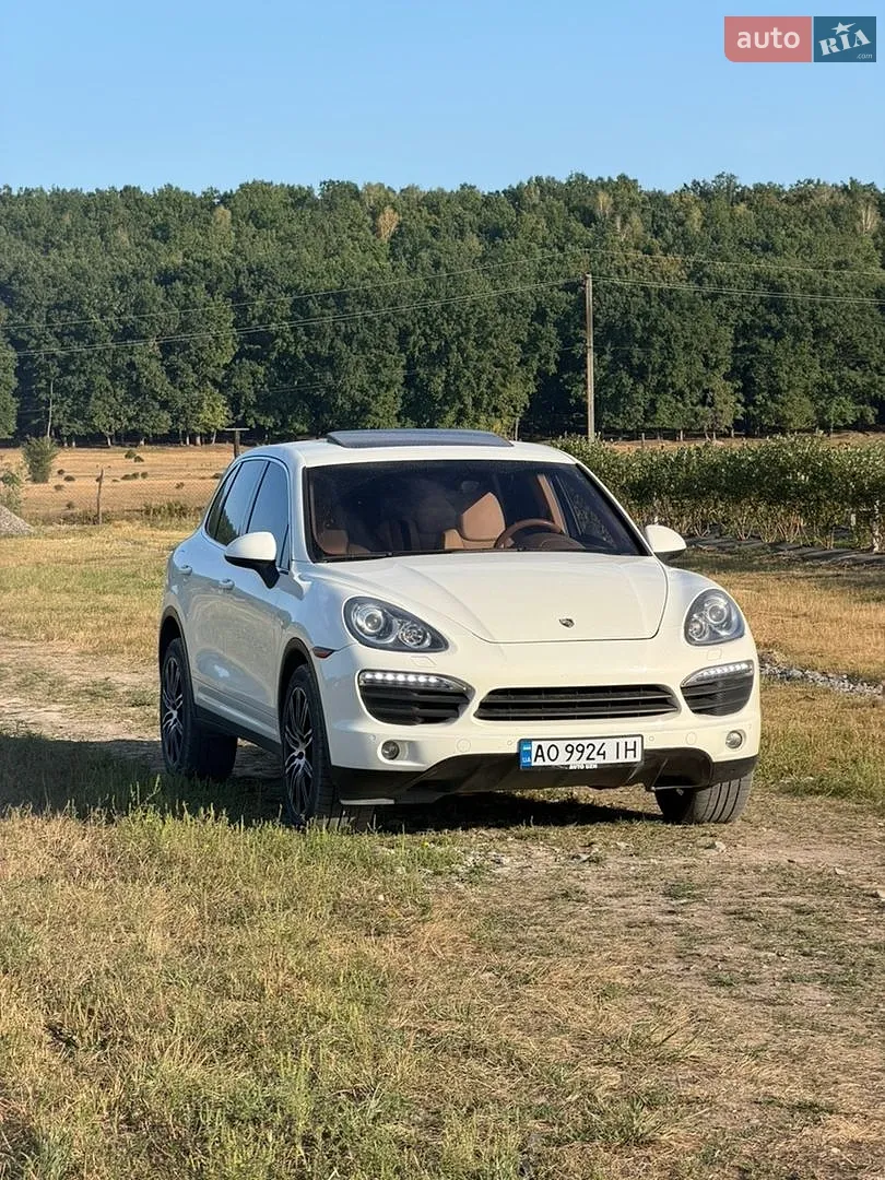 Porsche Cayenne, 2011