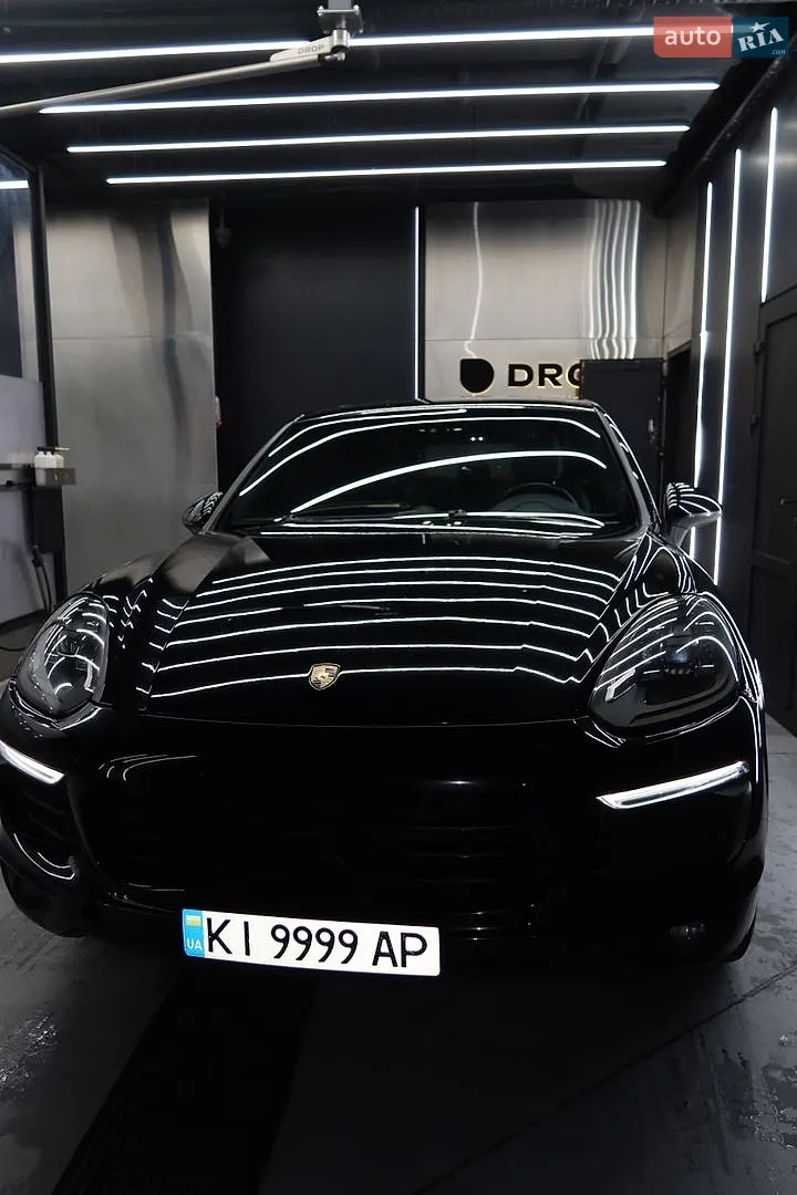 Porsche Cayenne, 2015