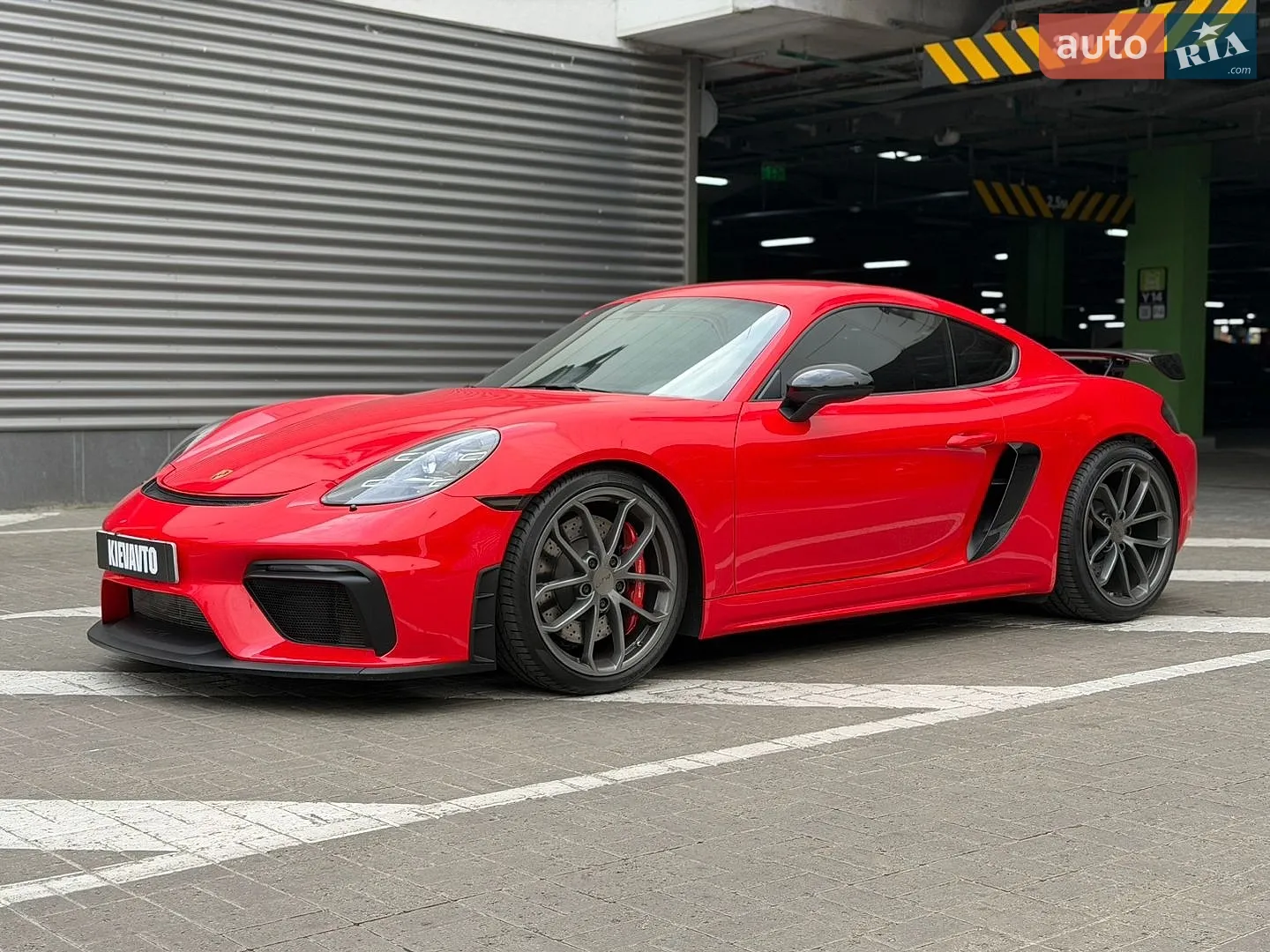 Porsche Cayman, 2020