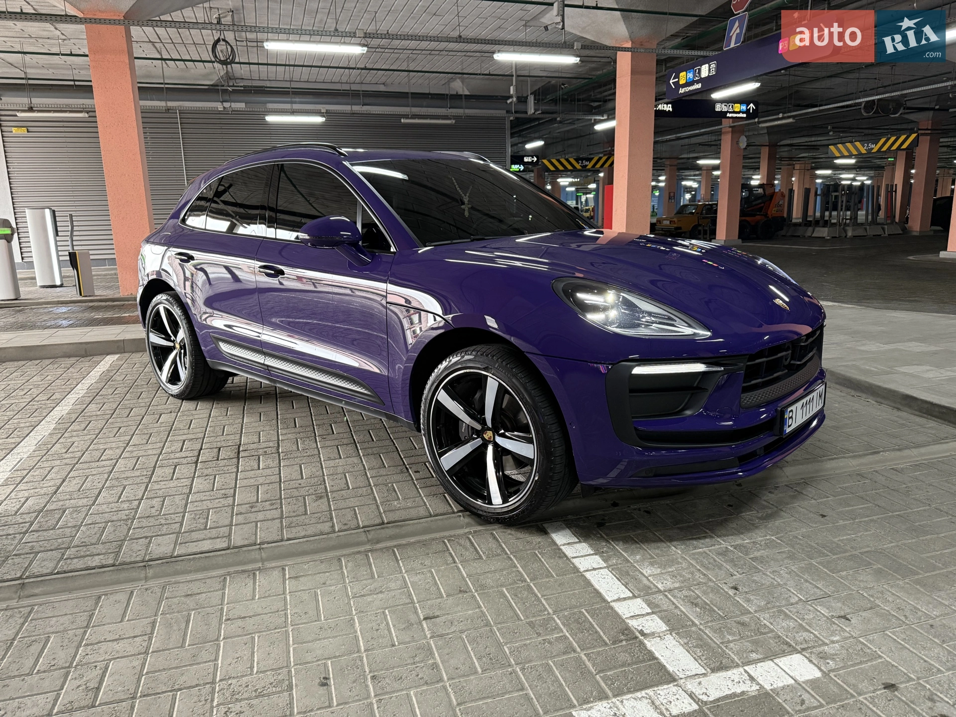 Porsche Macan, 2022