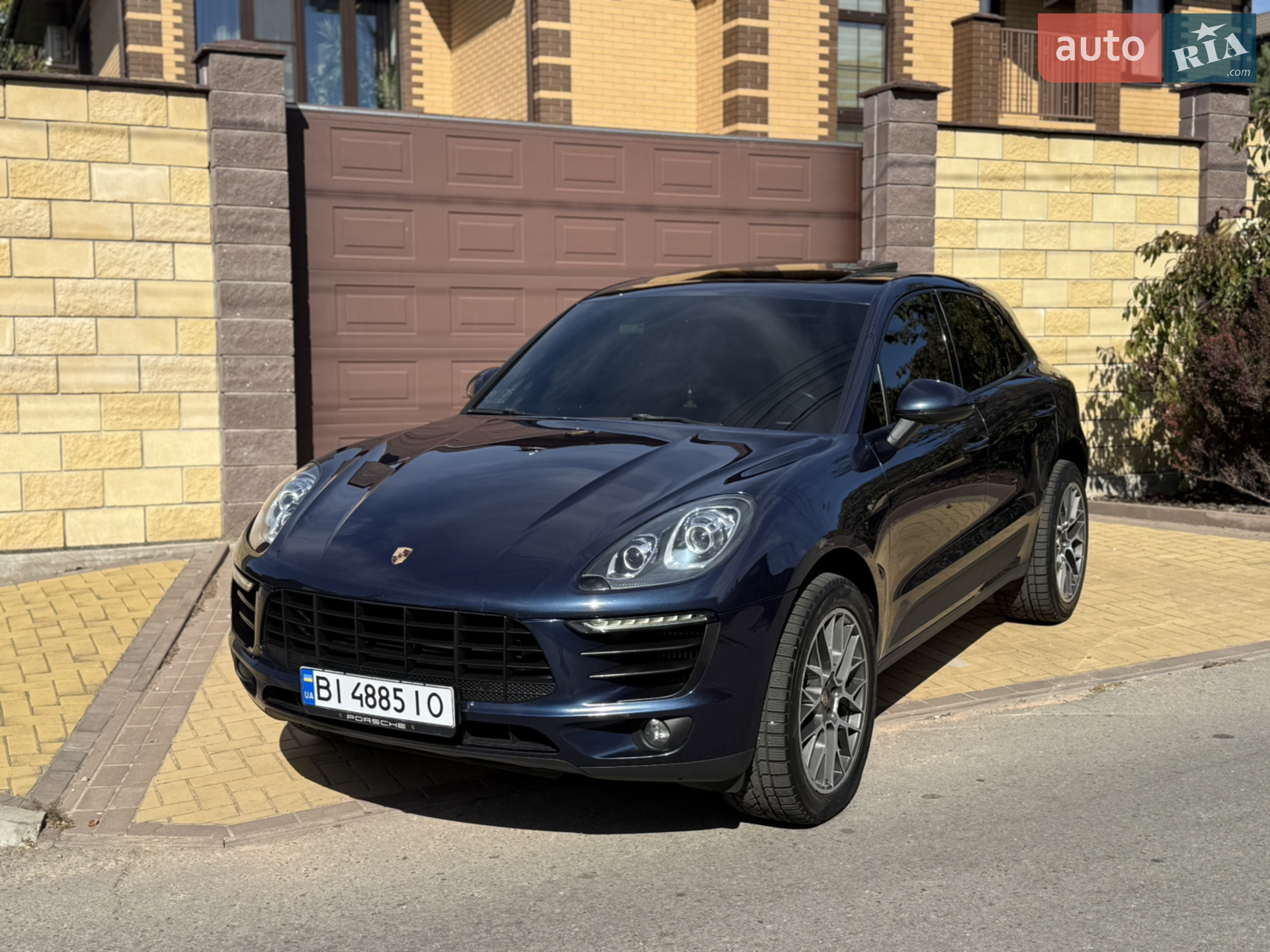 Porsche Macan, 2014