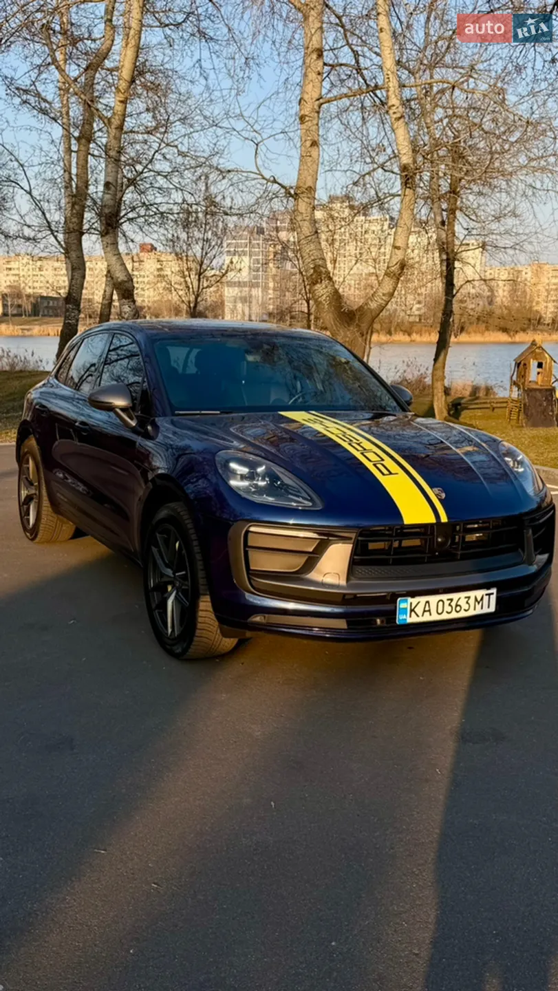Porsche Macan, 2022