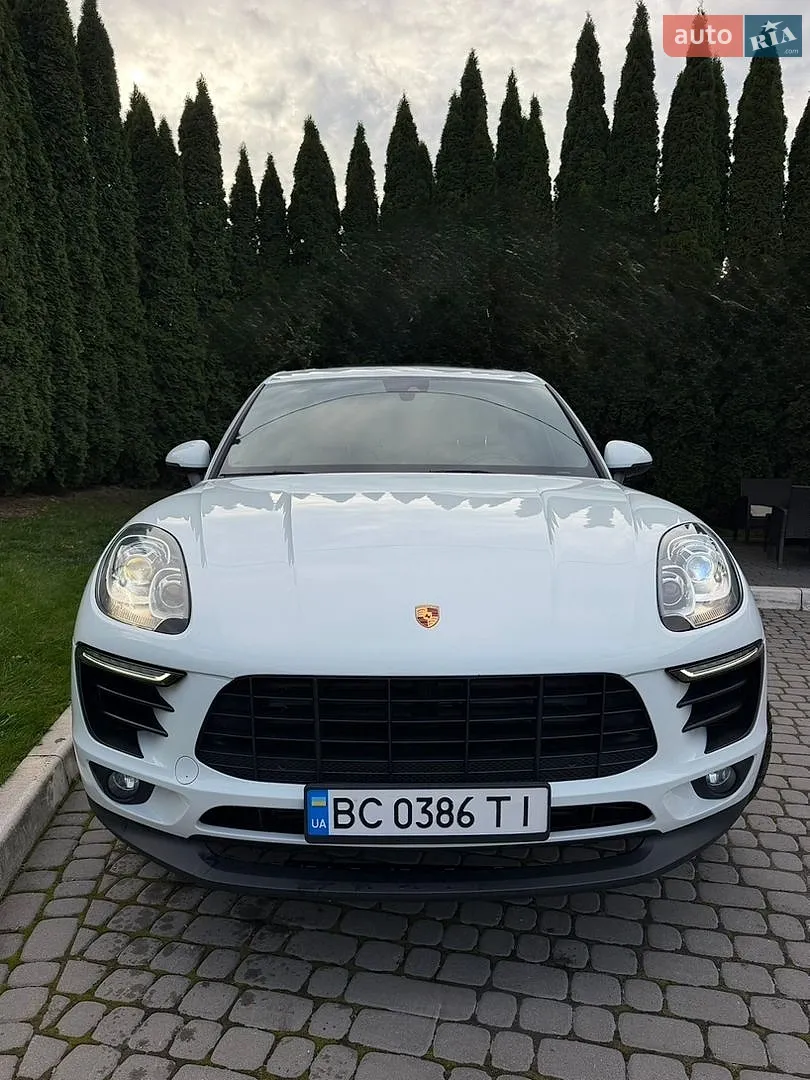 Porsche Macan, 2018