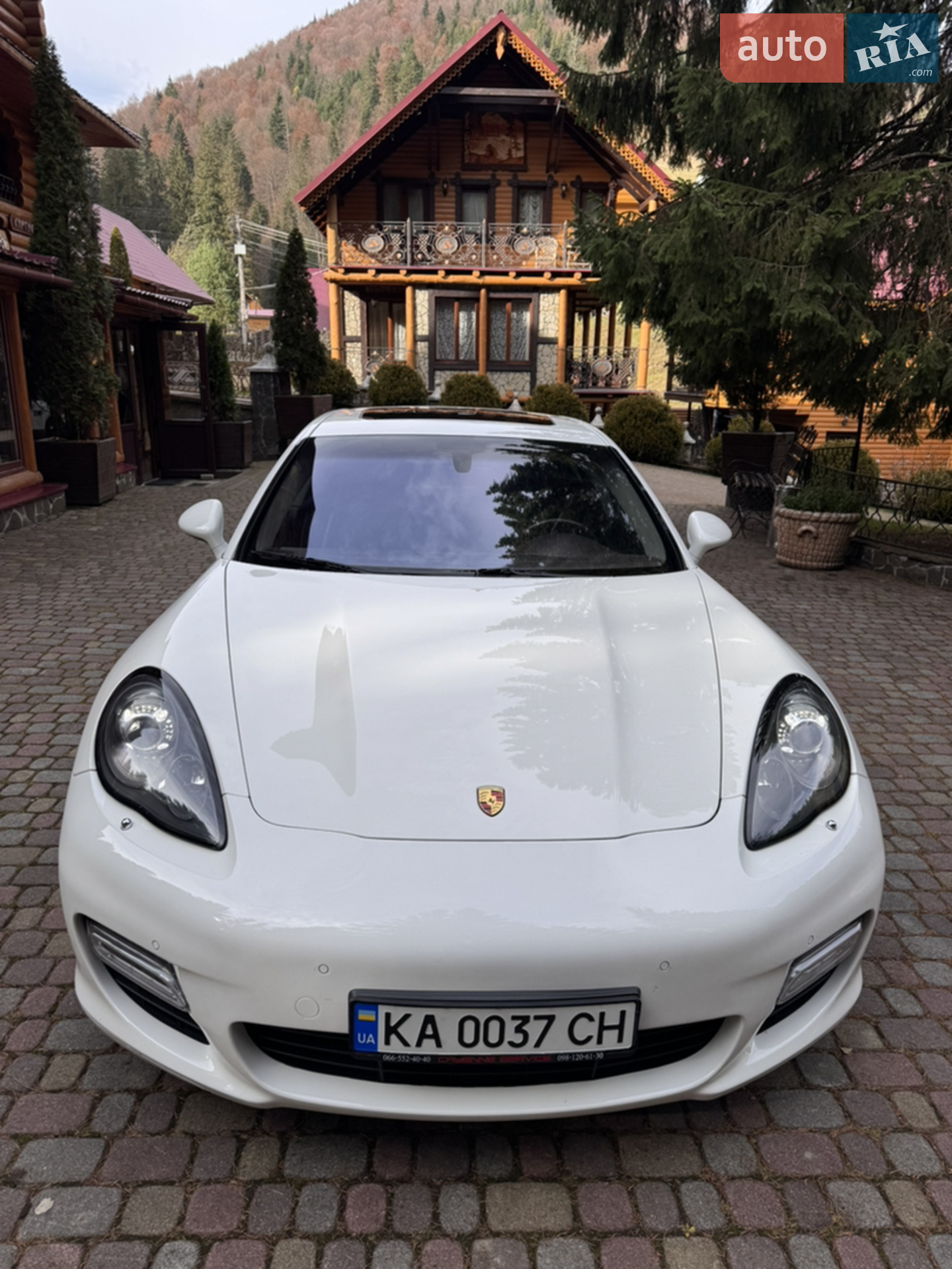 Porsche Panamera, 2011