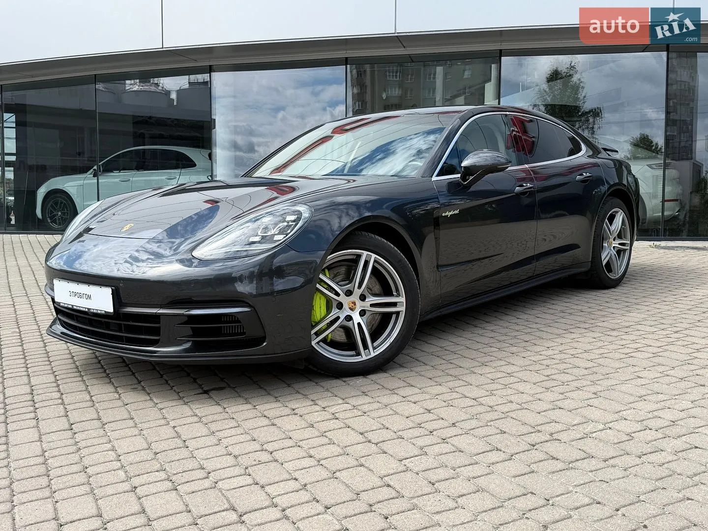 Porsche Panamera, 2019