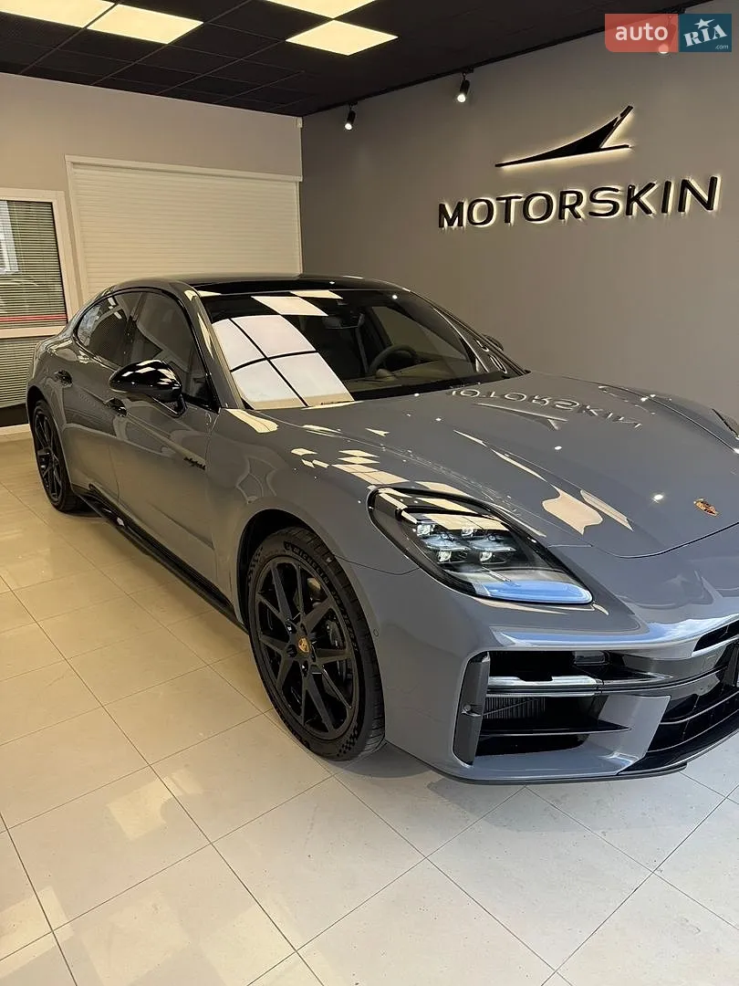 Porsche Panamera, 2024