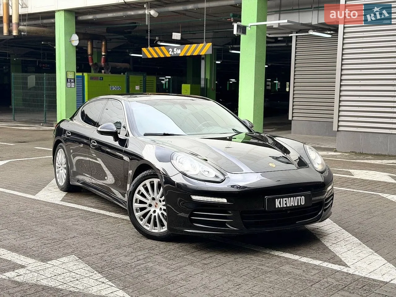 Porsche Panamera, 2013