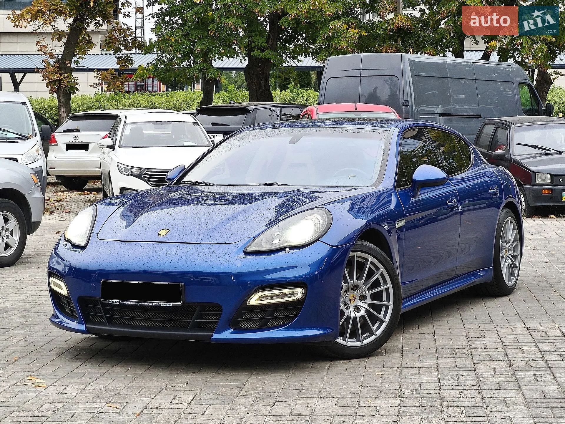 Porsche Panamera, 2011