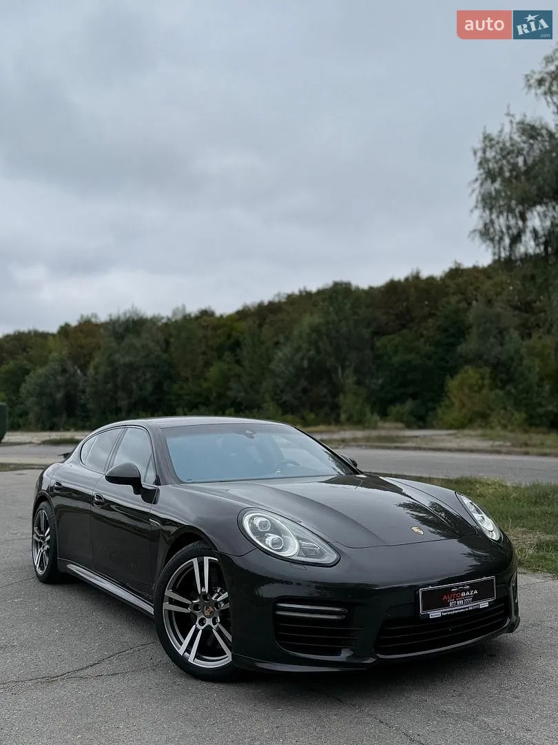 Porsche Panamera, 2013