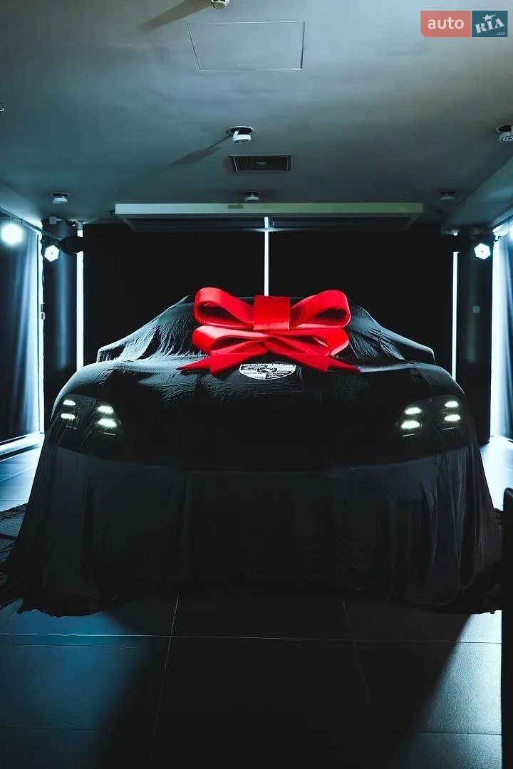 Porsche Taycan Cross Turismo, 2024