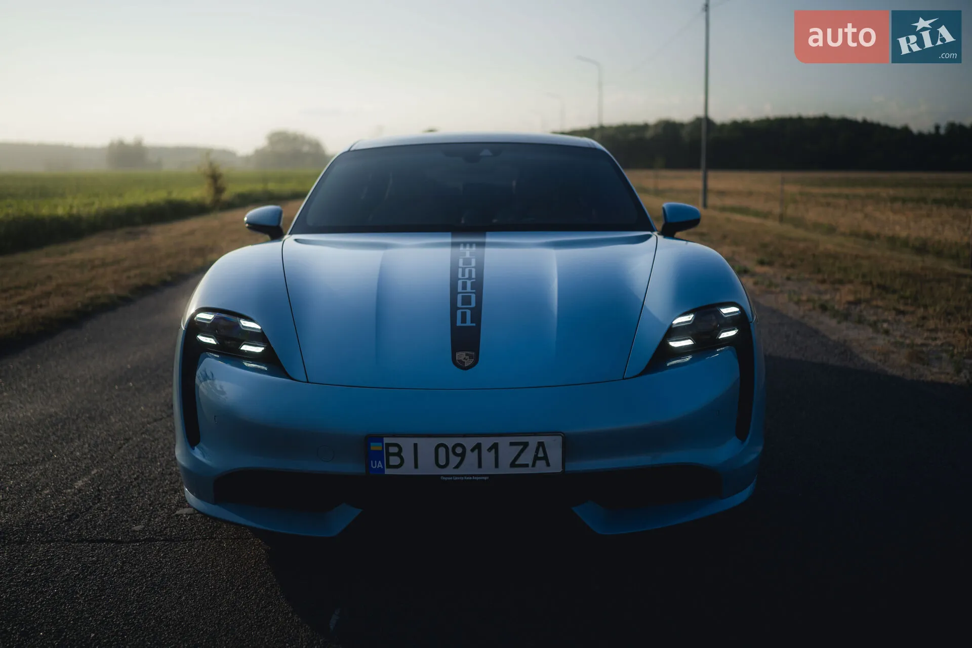 Porsche Taycan, 2020