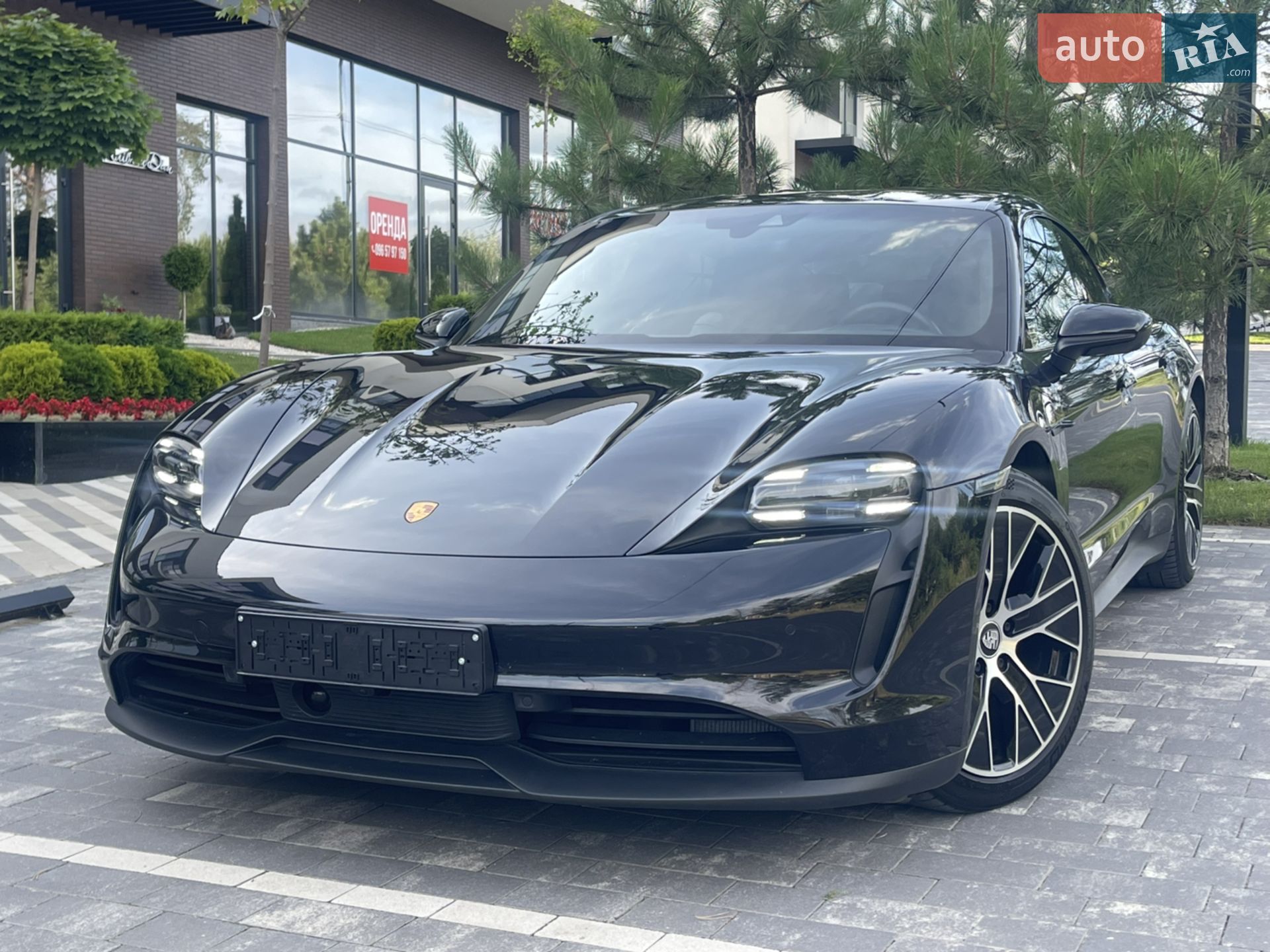 Porsche Taycan, 2021