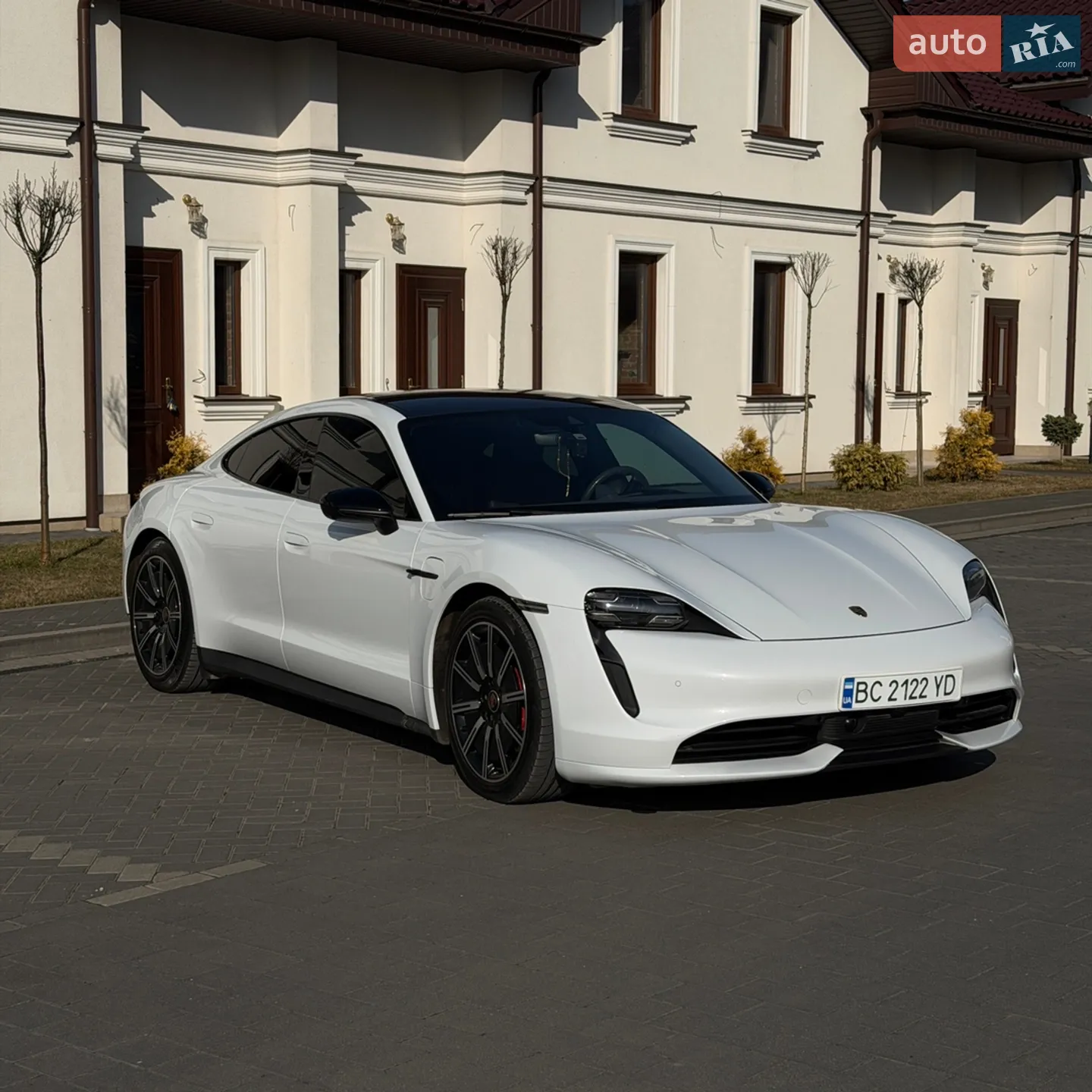 Porsche Taycan, 2020
