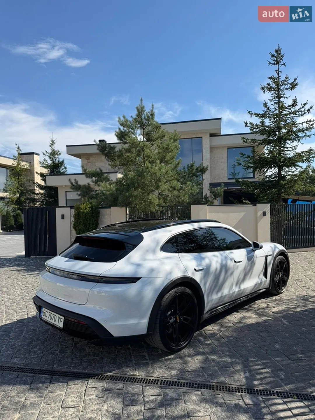 Porsche Taycan, 2021