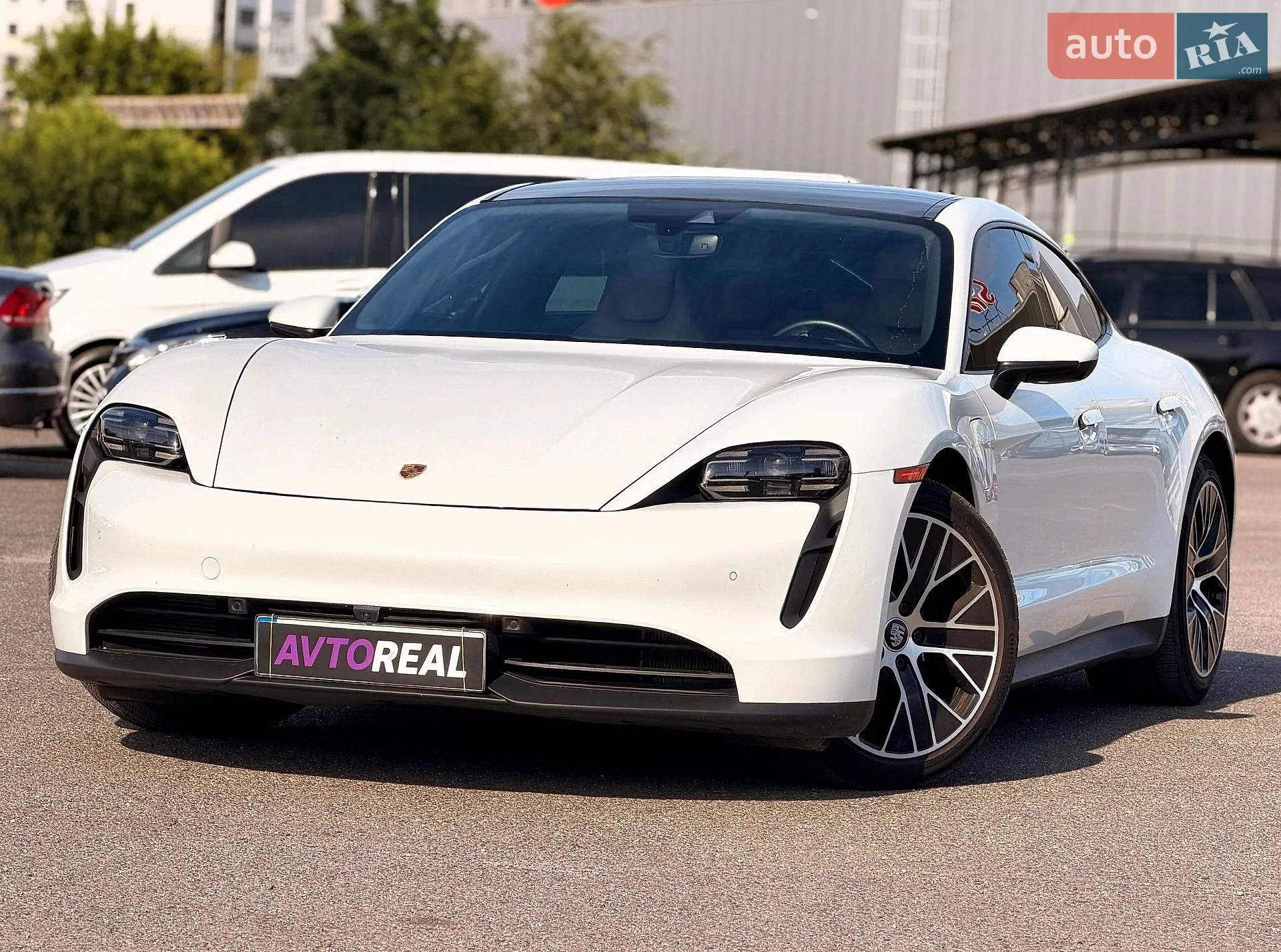 Porsche Taycan, 2021