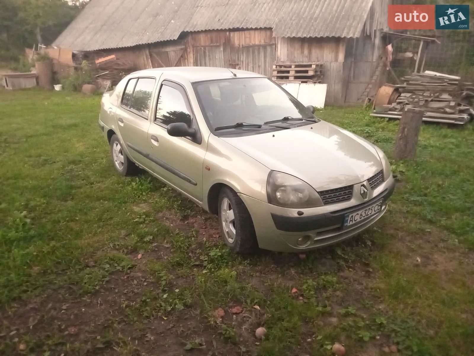Renault Clio Symbol, 2002