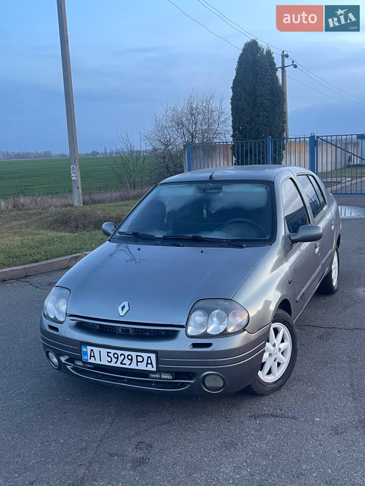 Renault Clio, 2001