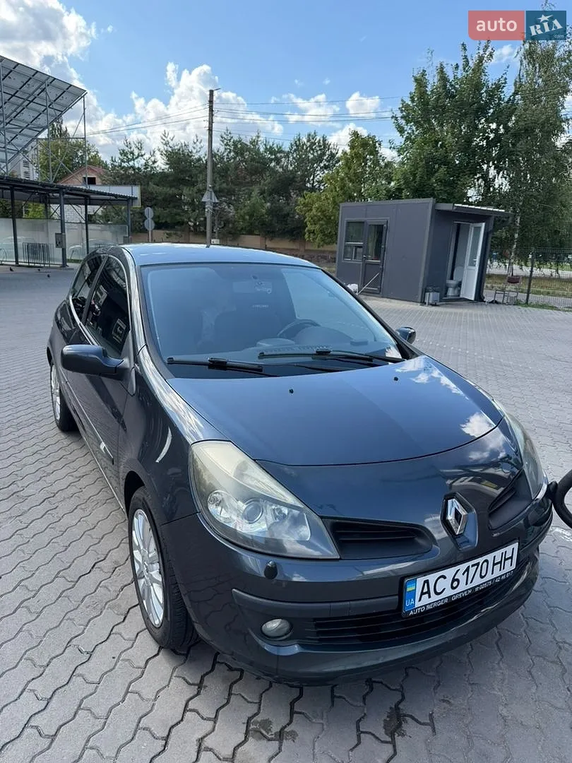 Renault Clio, 2005