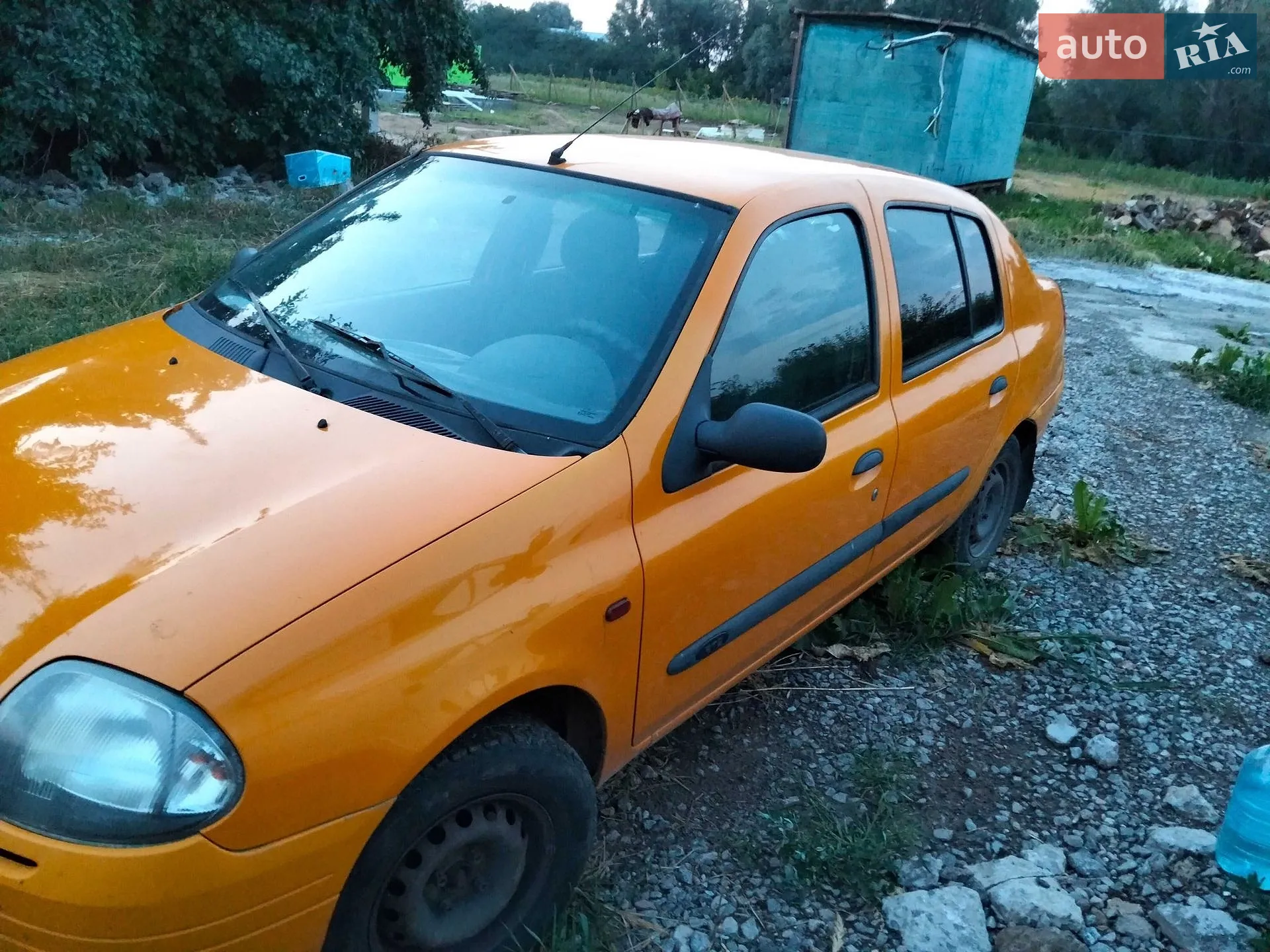 Renault Clio, 2001