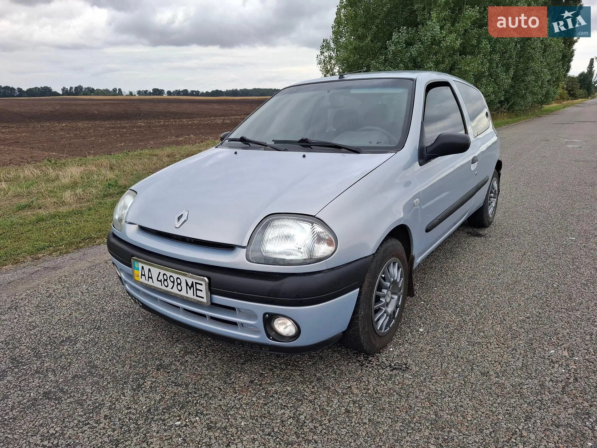 Renault Clio, 1998