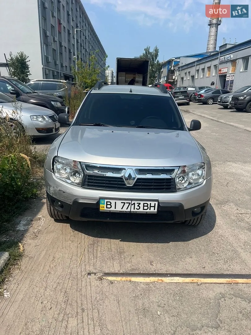 Renault Duster, 2010