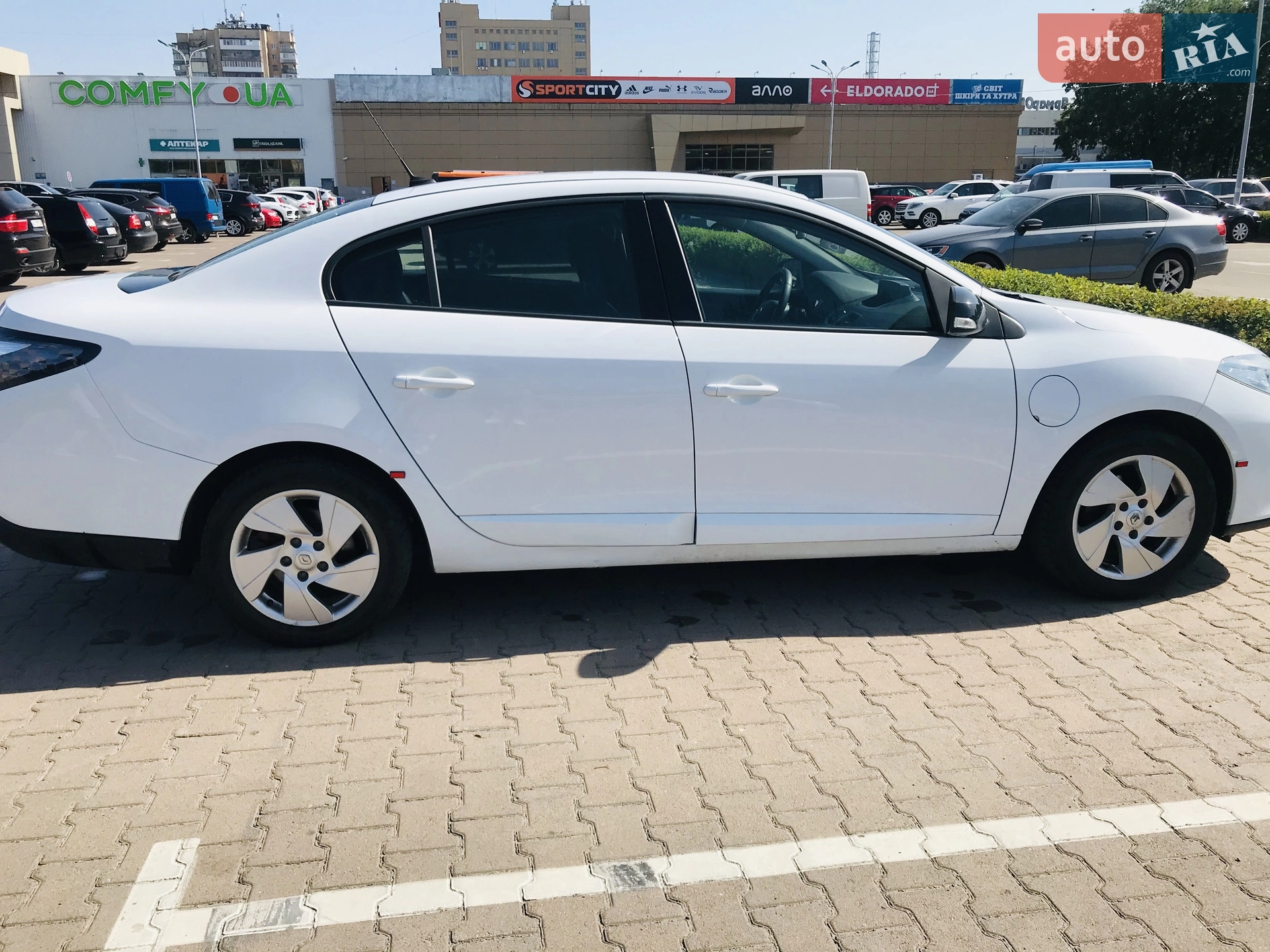 Renault Fluence, 2012
