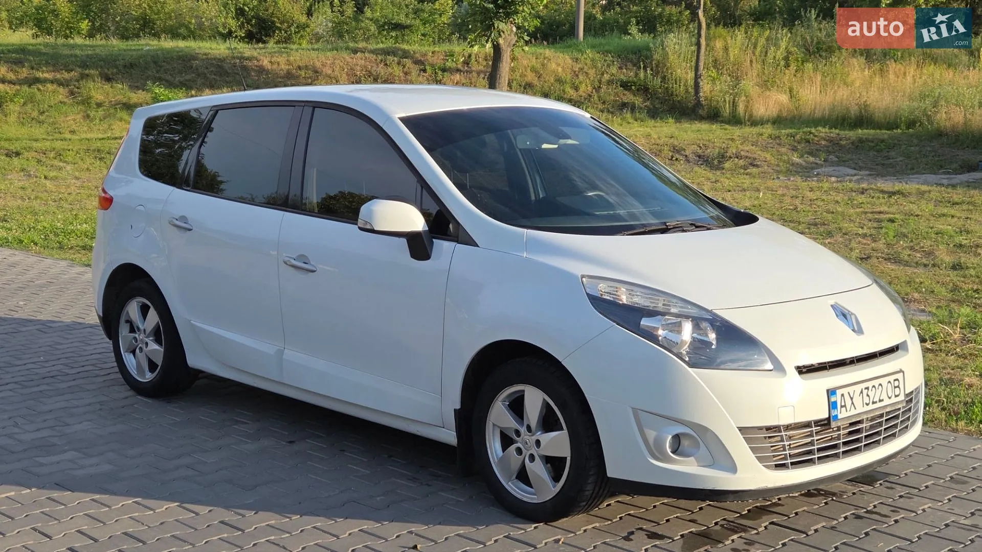 Renault Grand Scenic, 2011