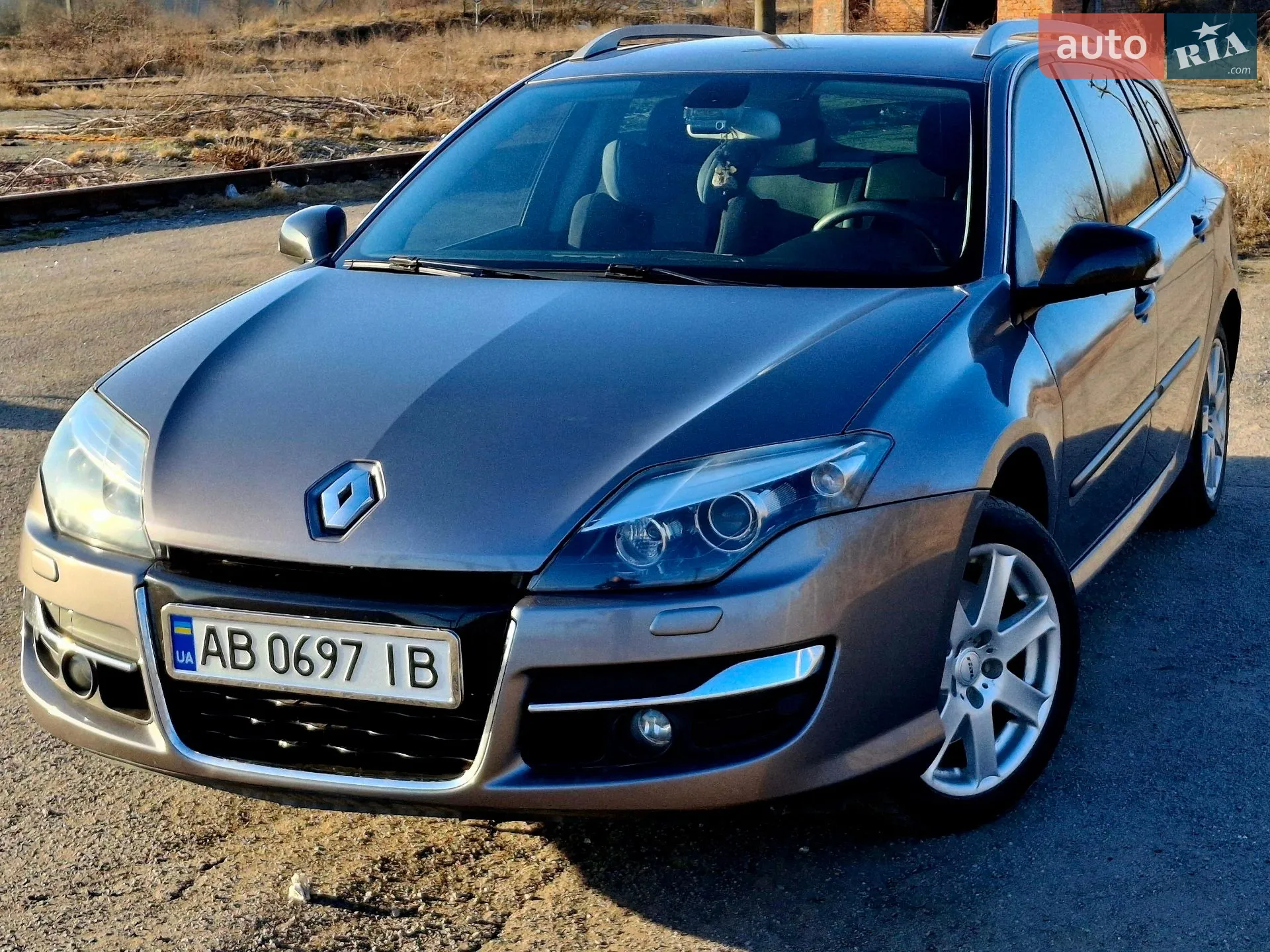 Renault Laguna, 2011