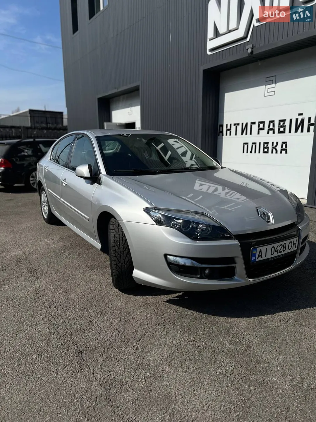 Renault Laguna, 2011