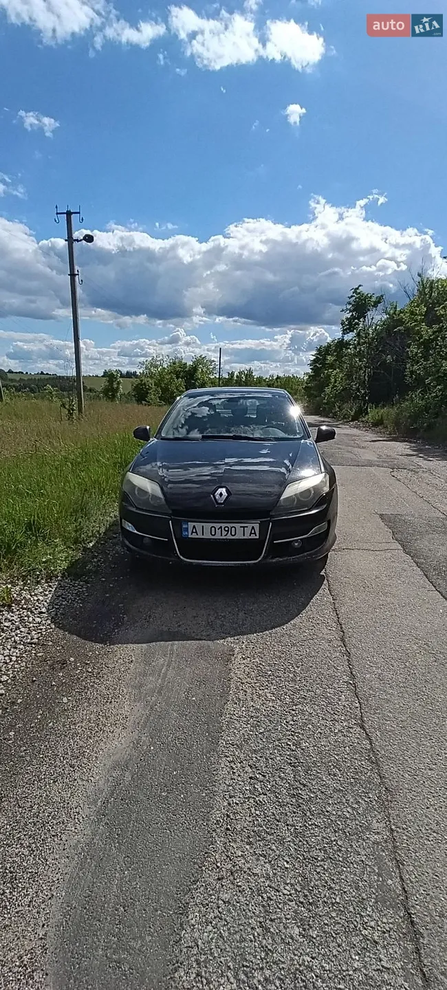 Renault Laguna, 2011