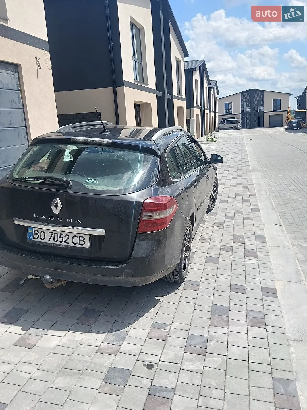 Renault Laguna, 2011
