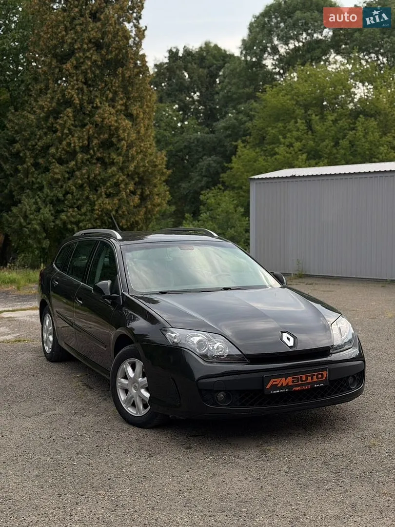 Renault Laguna, 2011
