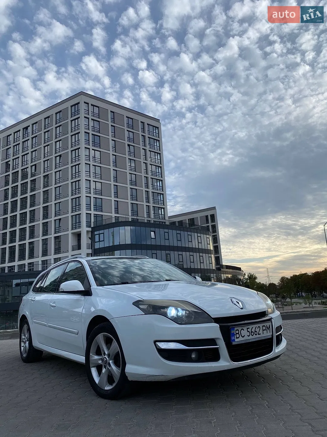 Renault Laguna, 2012