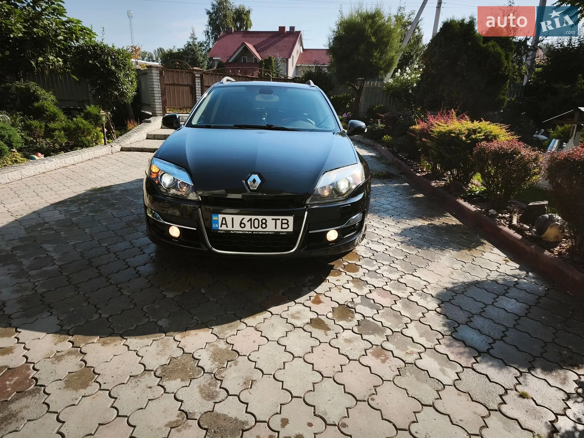 Renault Laguna, 2010