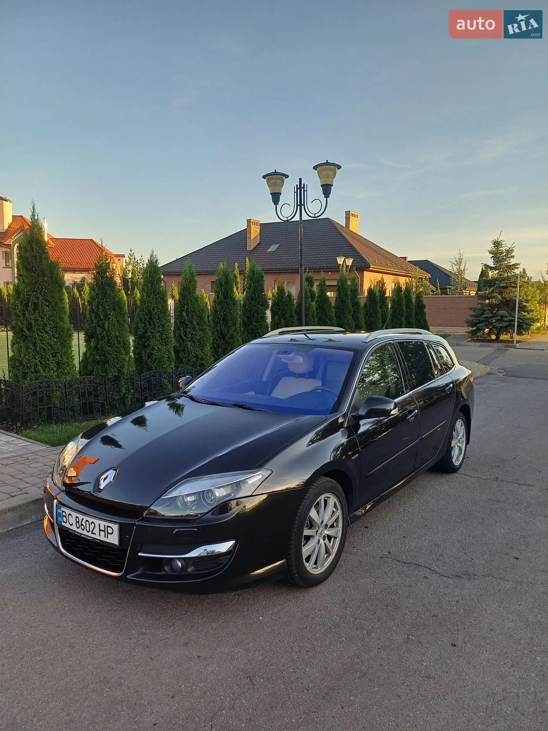 Renault Laguna, 2011