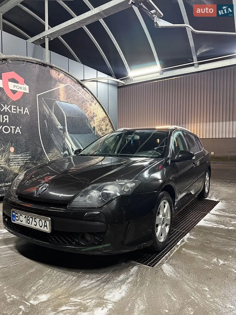 Renault Laguna, 2010