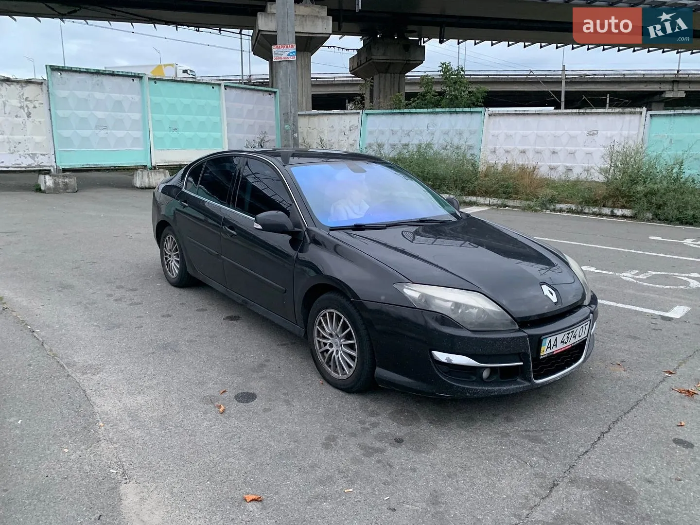 Renault Laguna, 2011