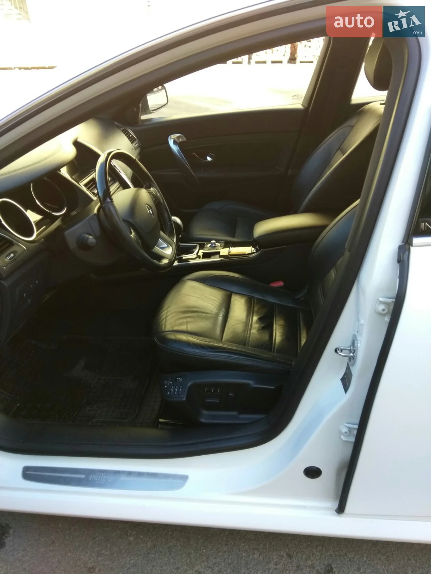 Renault Latitude, 2014