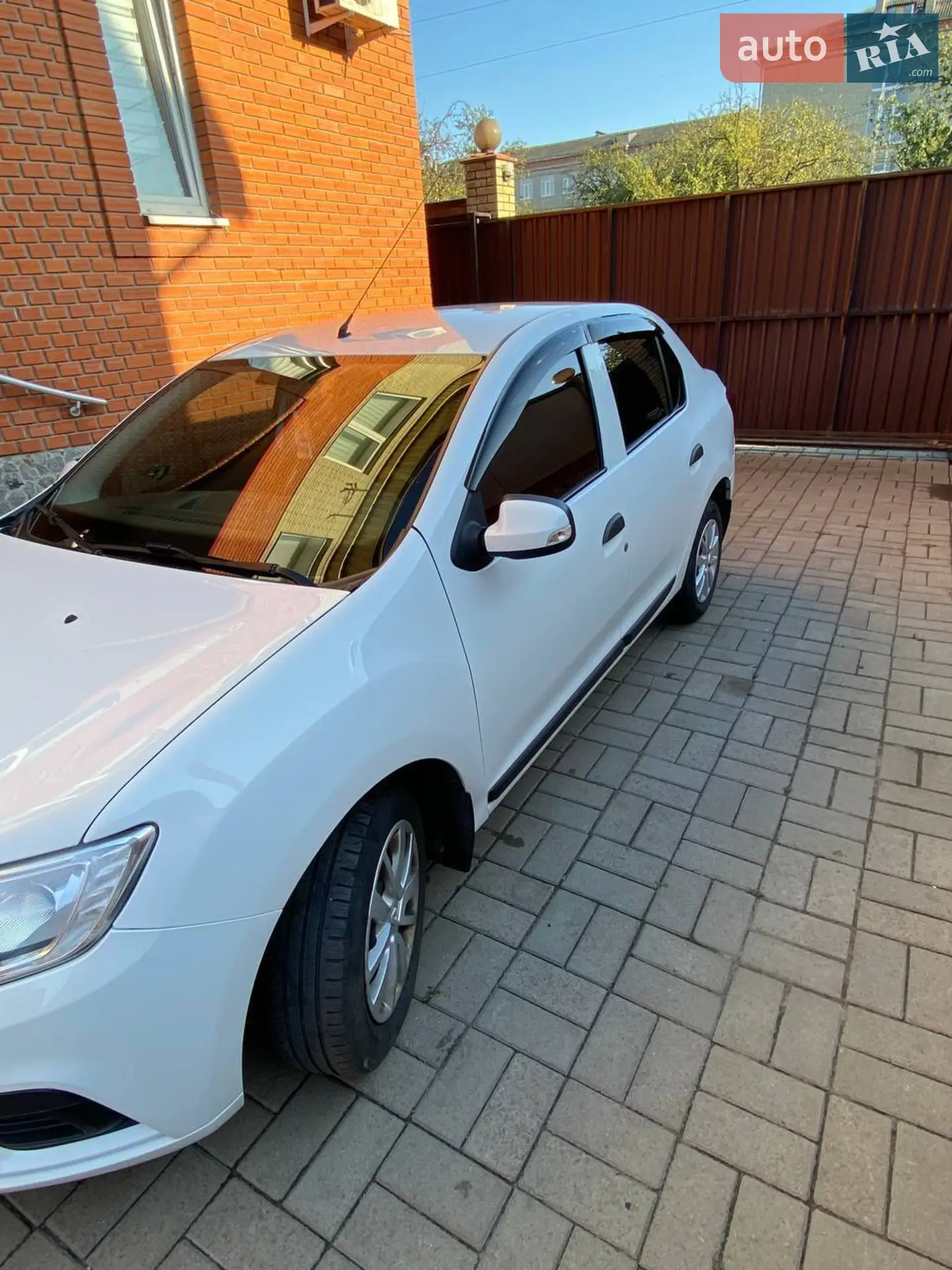 Renault Logan, 2021