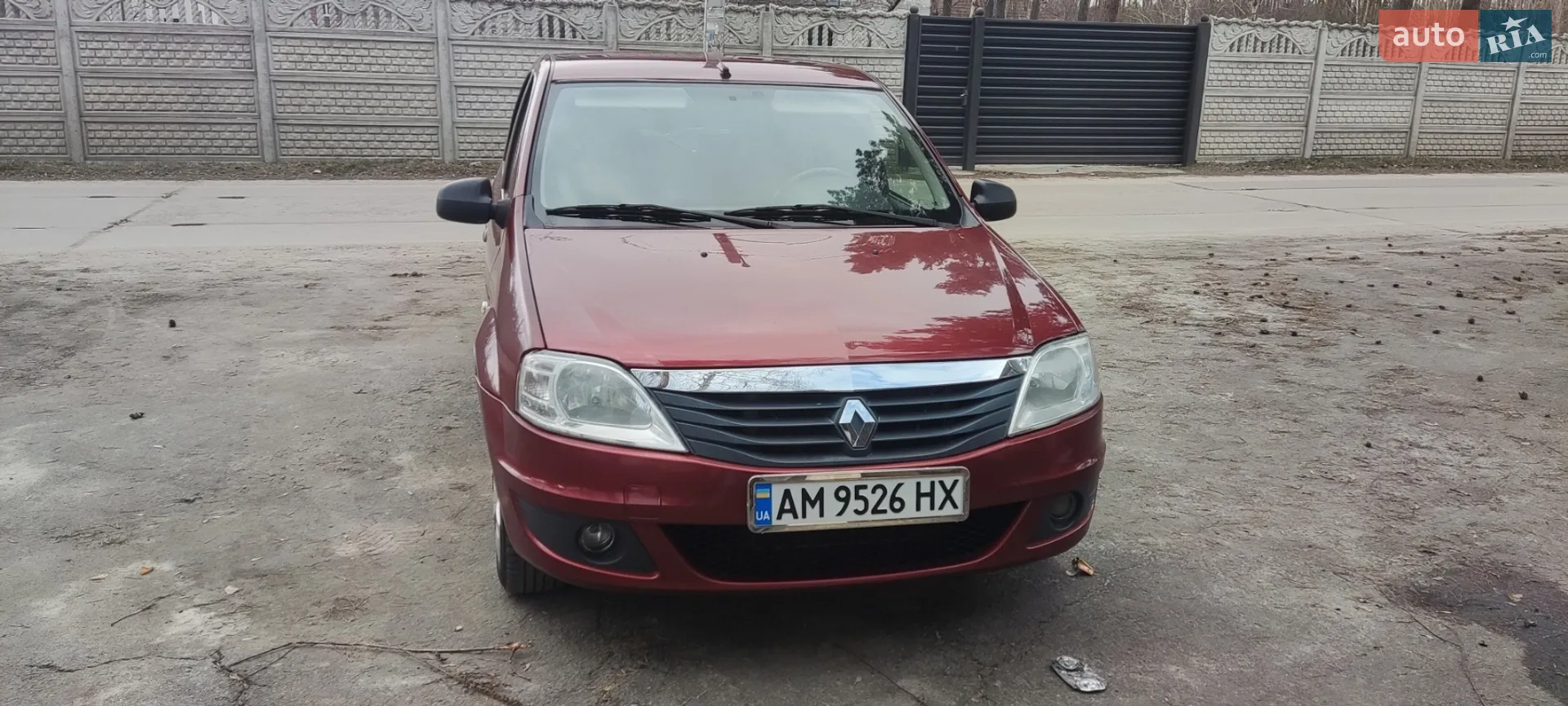Renault Logan, 2011